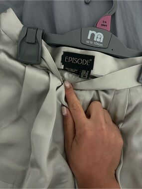 EPISODE Women's Satin Trousers in Light Gray